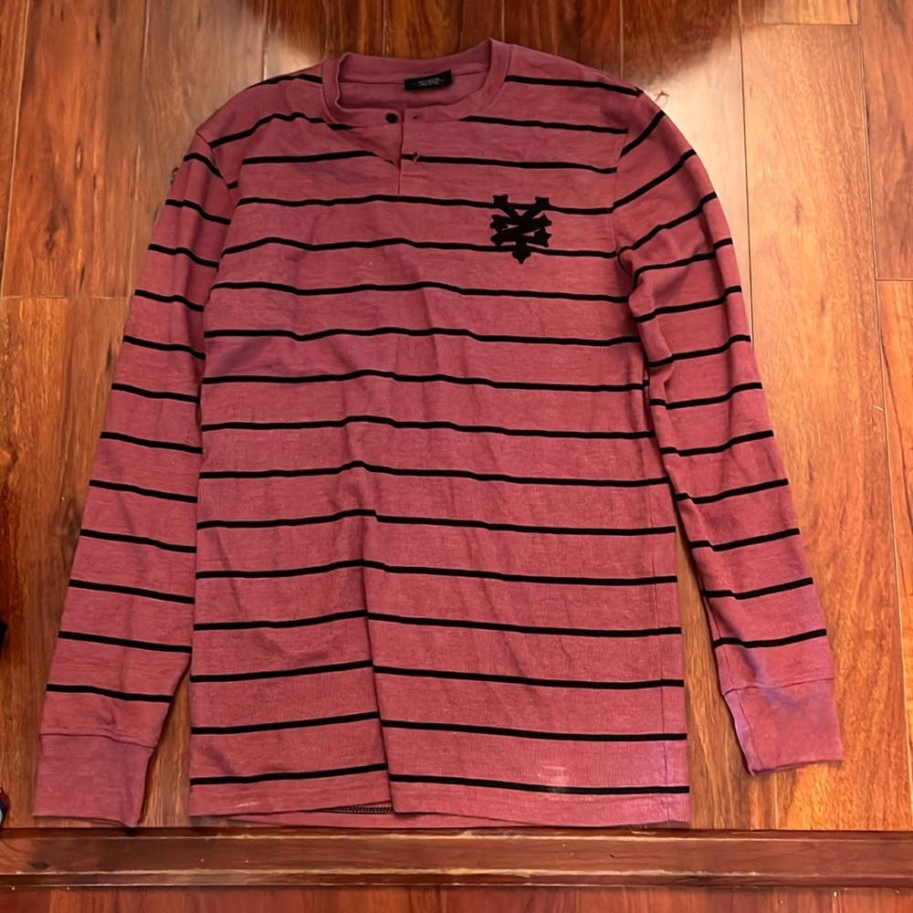 Zoo York red with black stripes l/s size large
